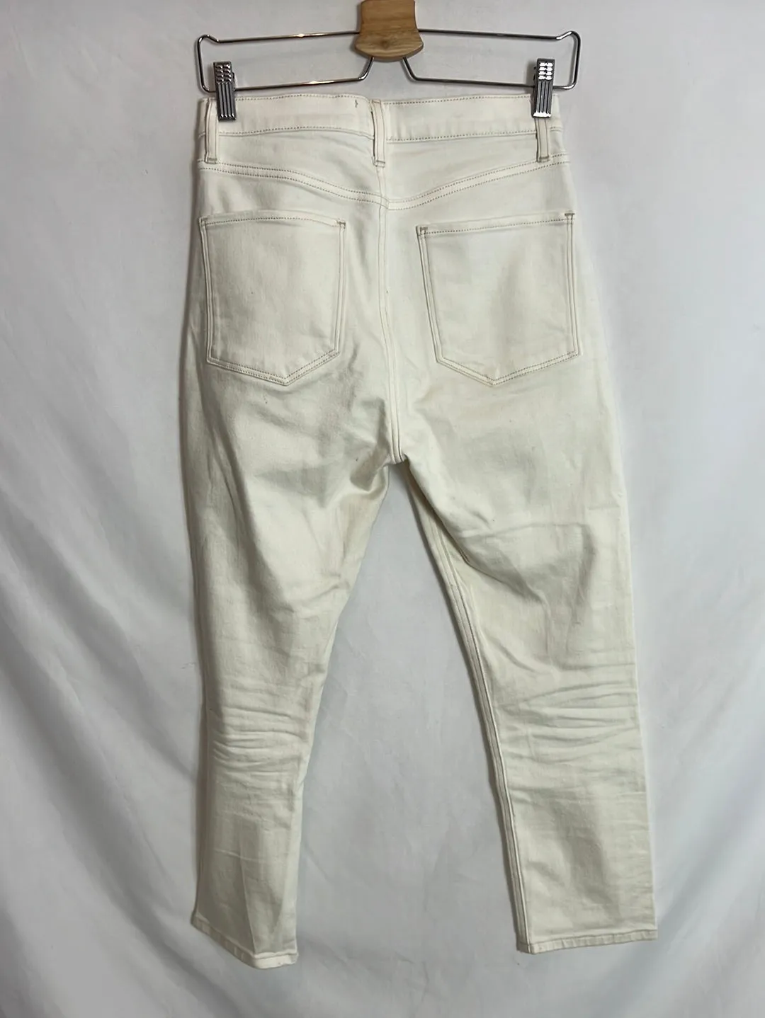 ATELIER MADE. Pantalón beige denim T.26(36)