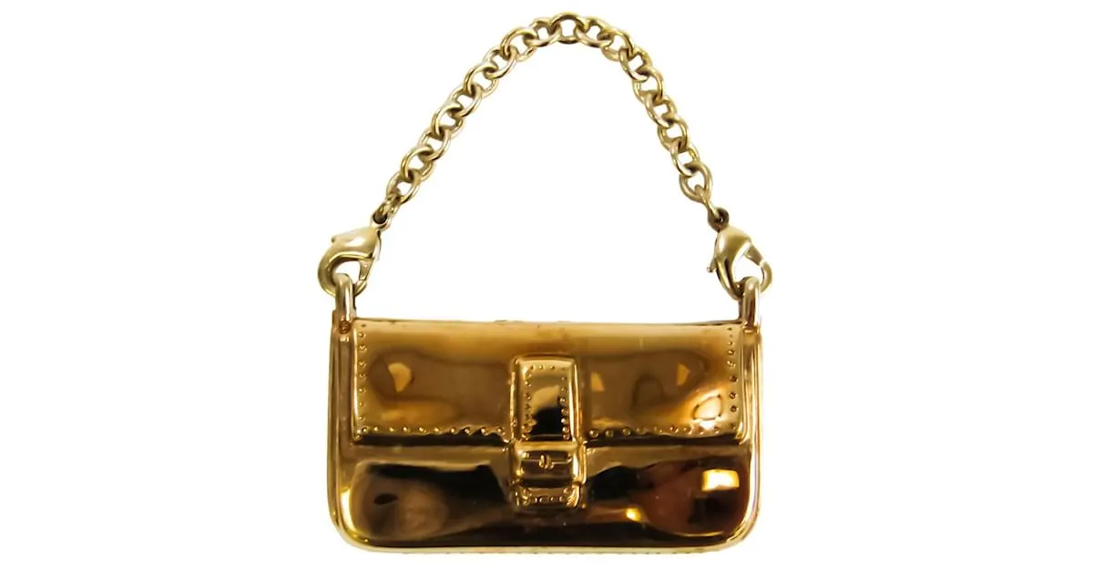 Baguette fendi Dorado 