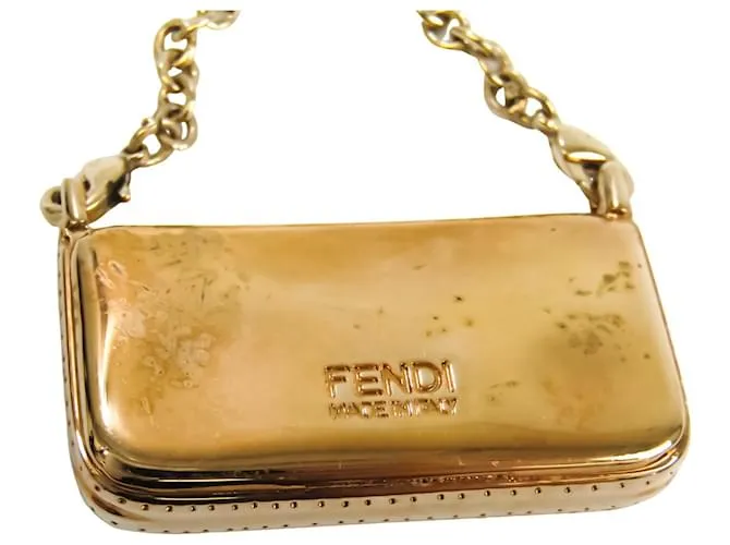 Baguette fendi Dorado 