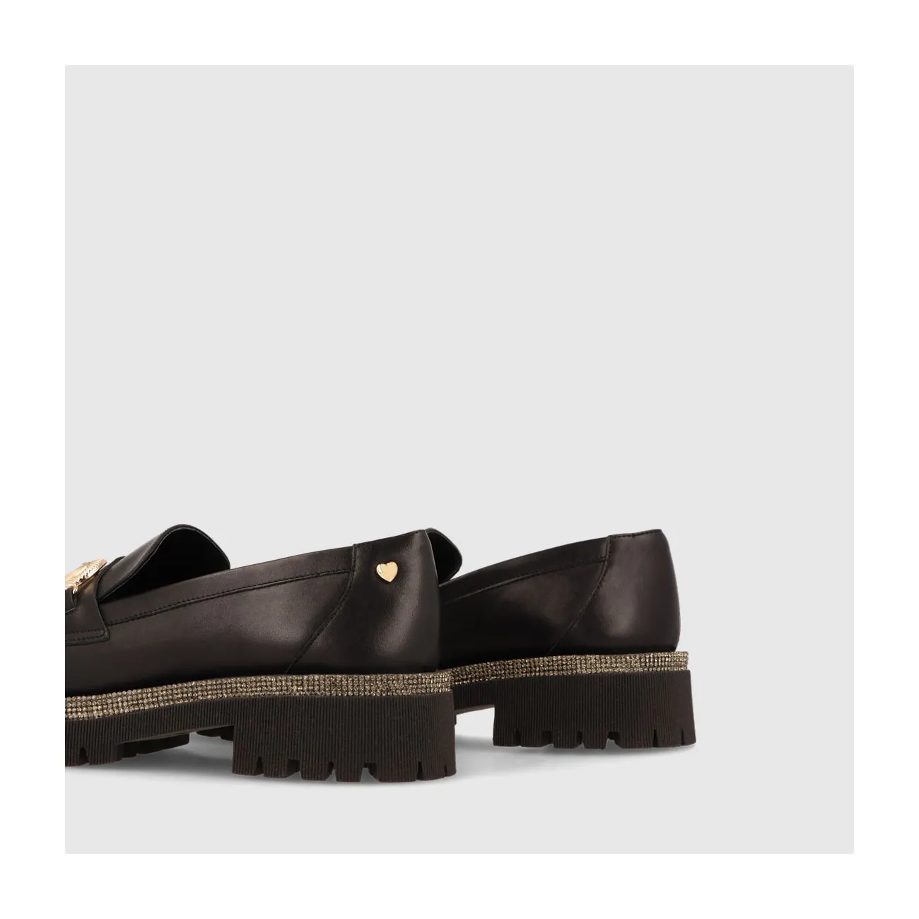 MOCASINES NEGROS BER2202