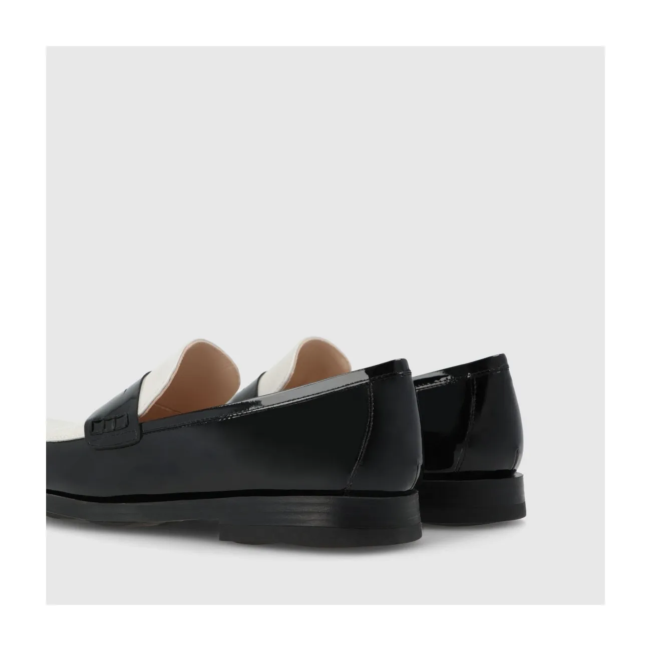 MOCASINES NEGROS IVA3341