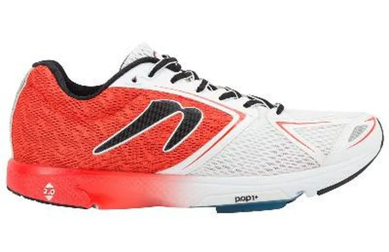 NEWTON DISTANCE VI RED WHITE