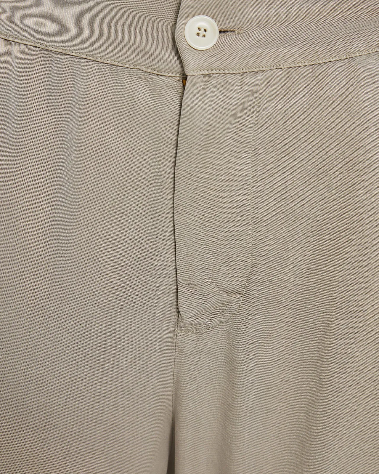 Pantalón largo recto de tencel con goma en cinturilla