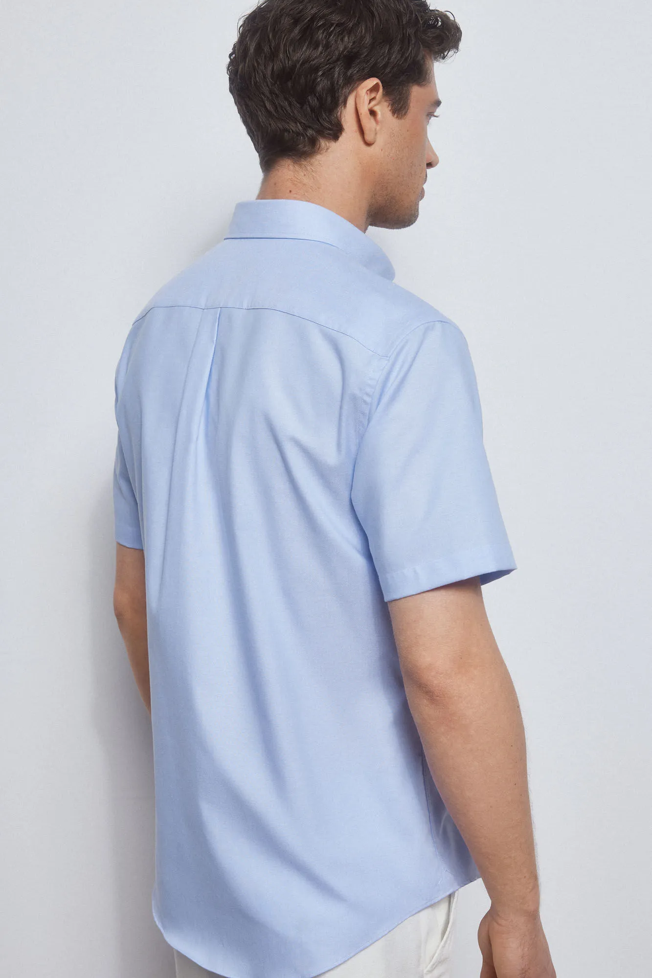 PLAIN SHORTSLEEVED NONIRON SHIRT