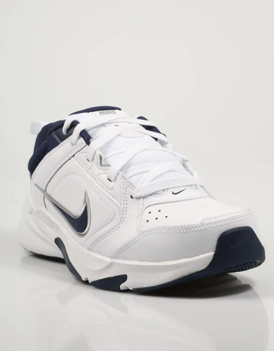  sneakers NIKE Defy en White 77518