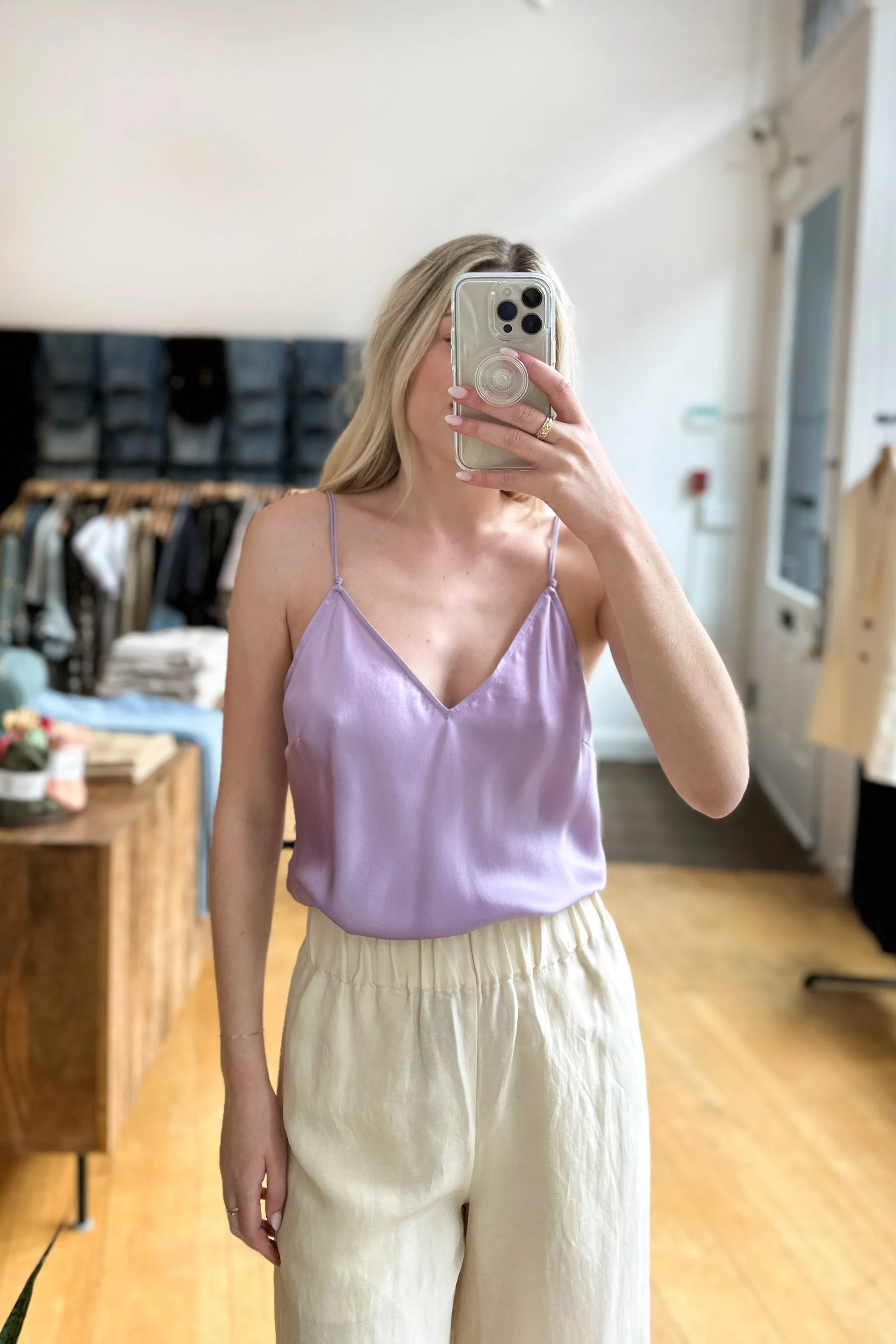 VNECK CAMI TOP IN LILAC